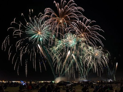 Community Event Crackers