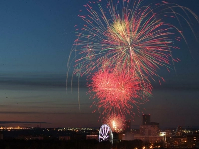 Festivals and Gatherings Crackers