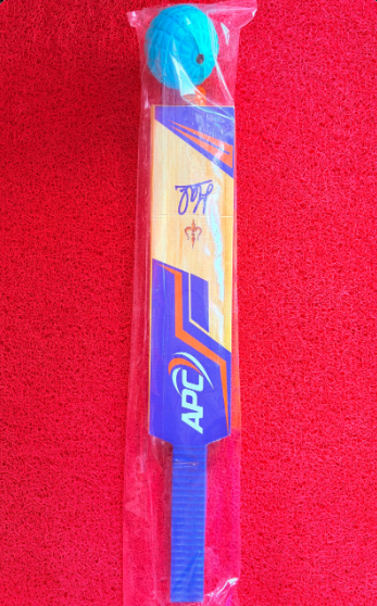 BAT & BALL
